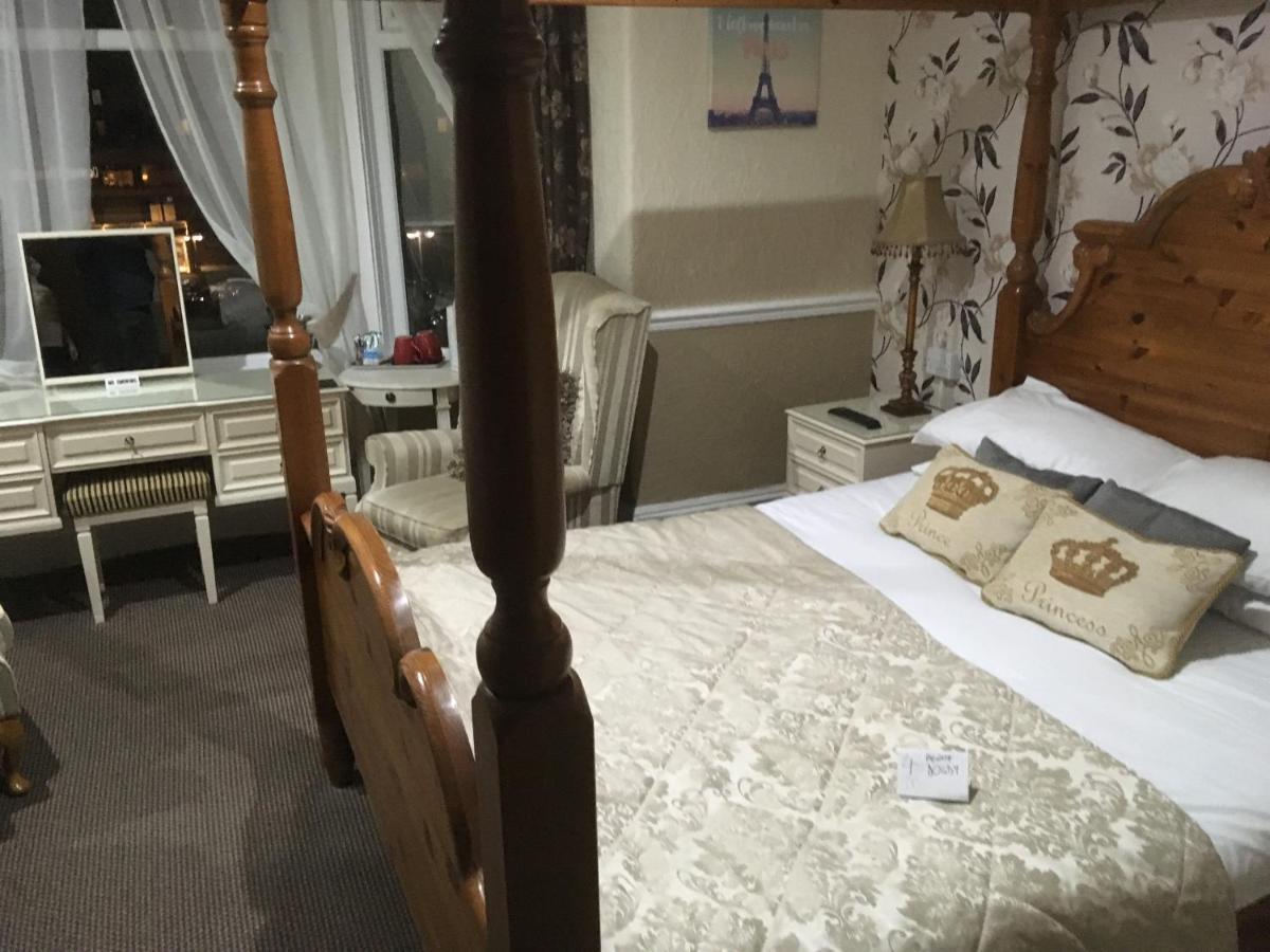Benson - Small Families & Couples Only Bed and breakfast 3*