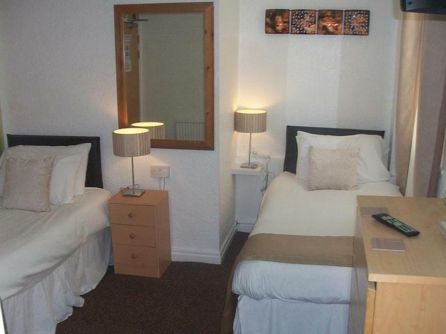 Benson - Small Families & Couples Only Bed and breakfast Blackpool